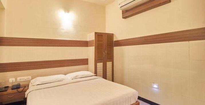 Hotel Kaveri Mahal Madurai Buitenkant foto